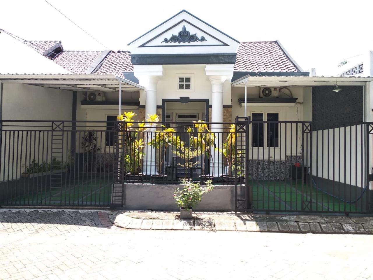 Kalimaya Residence Syariah 2 Panti Exterior foto